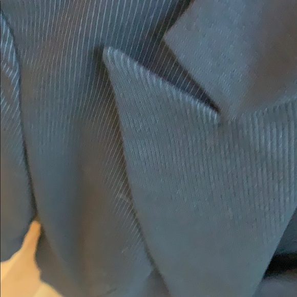 Size 0;suite;Excellent! - Picture 4 of 8